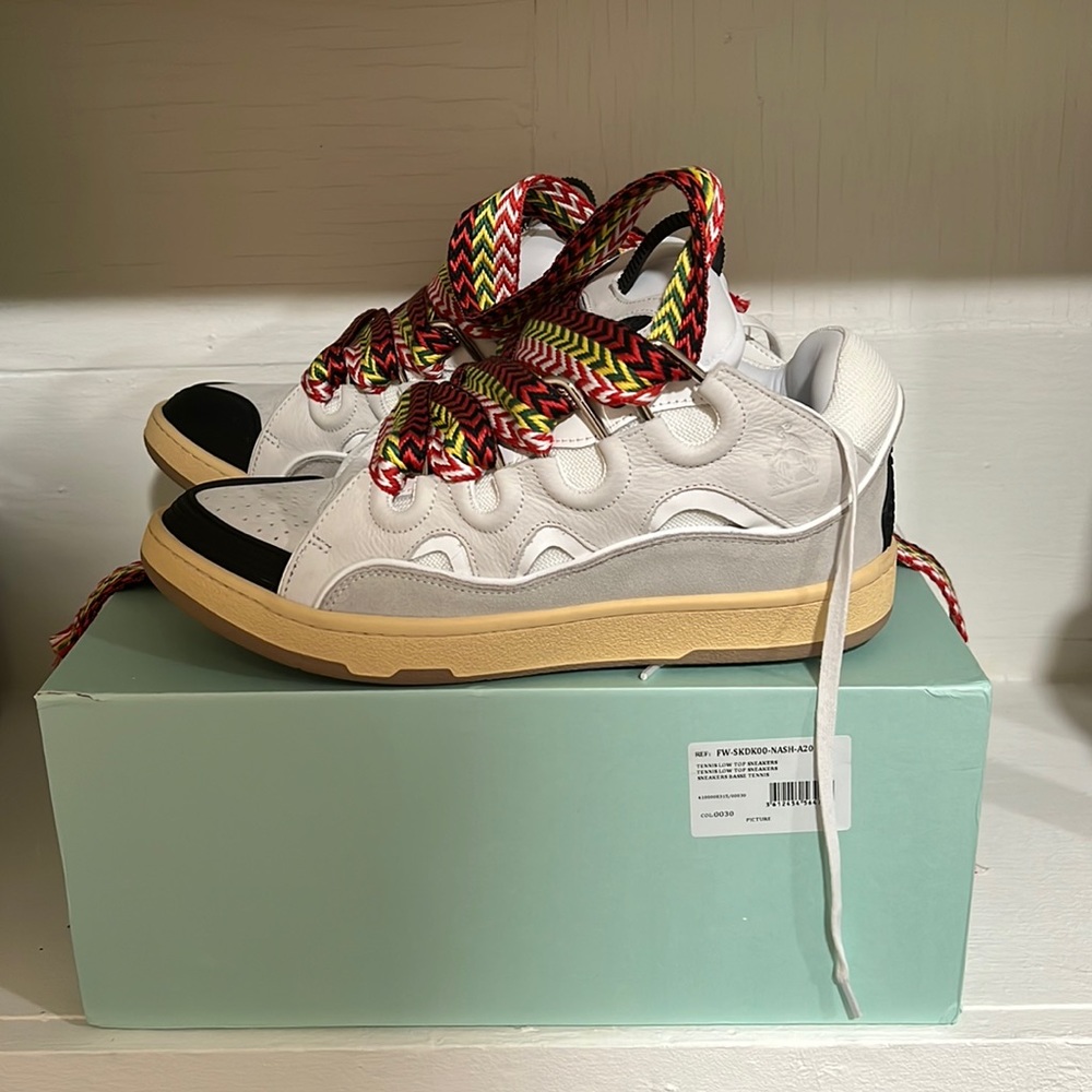 Lanvin curb shoes